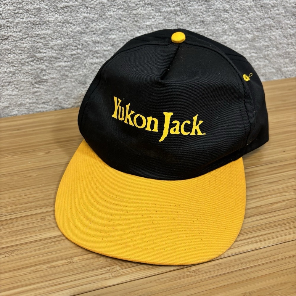Vintage Yukon Jack Whiskey‎ Snapback Rare  Black Yellow
